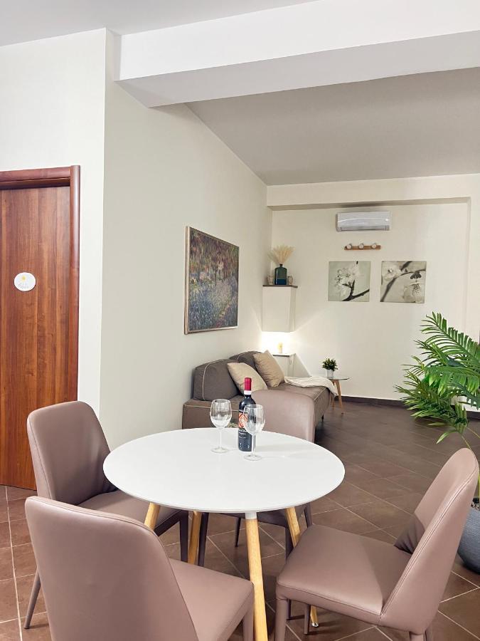 La Casa Di Apollo Vila Acireale Exterior foto