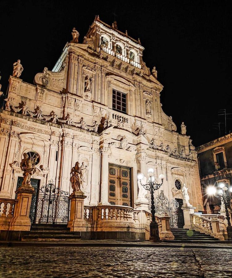 La Casa Di Apollo Vila Acireale Exterior foto